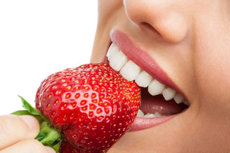 Foods that Brighten Tooth Enamel